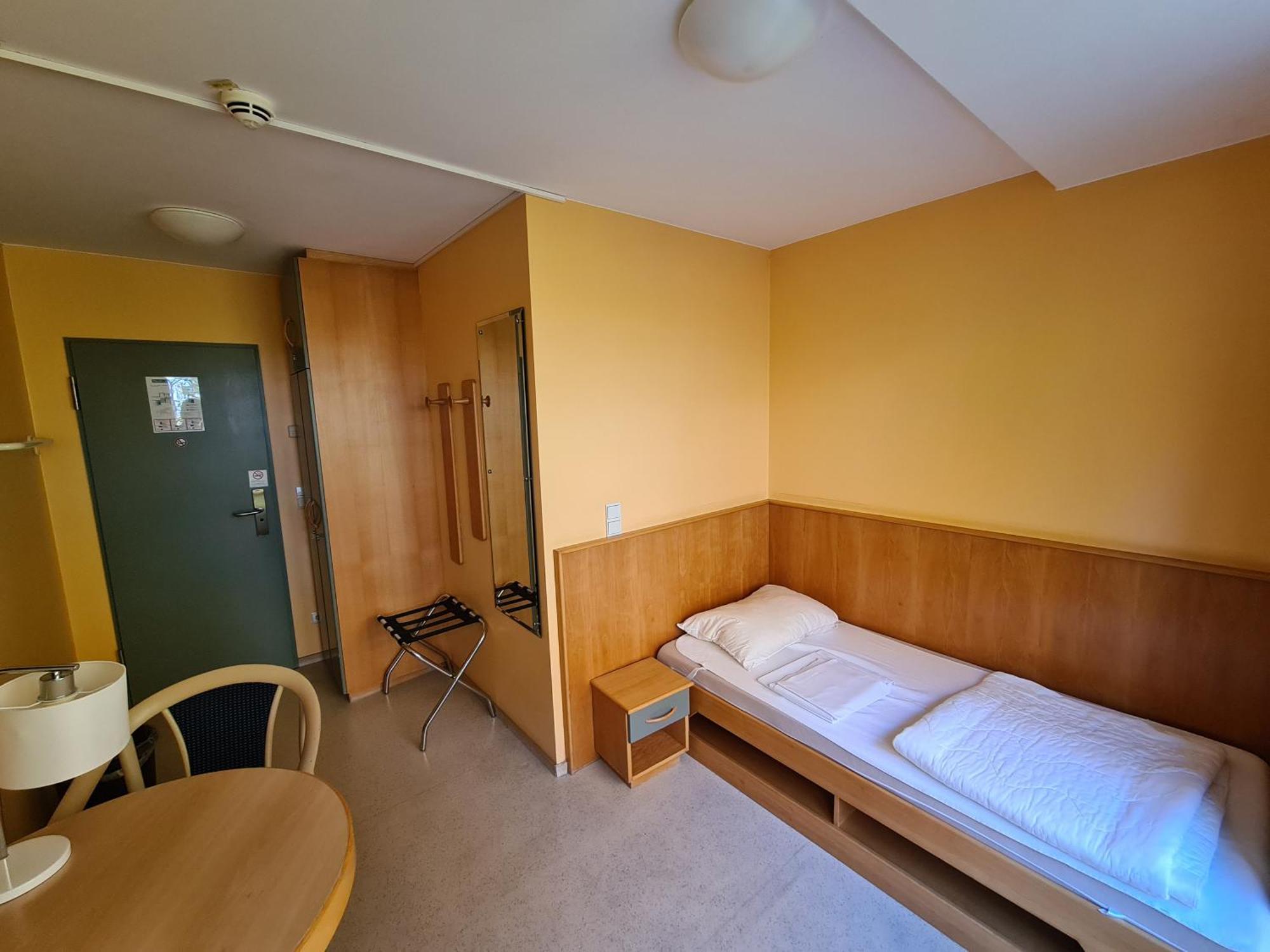 Jugendgaestehaus St.-Michaels-Heim Berlino Esterno foto