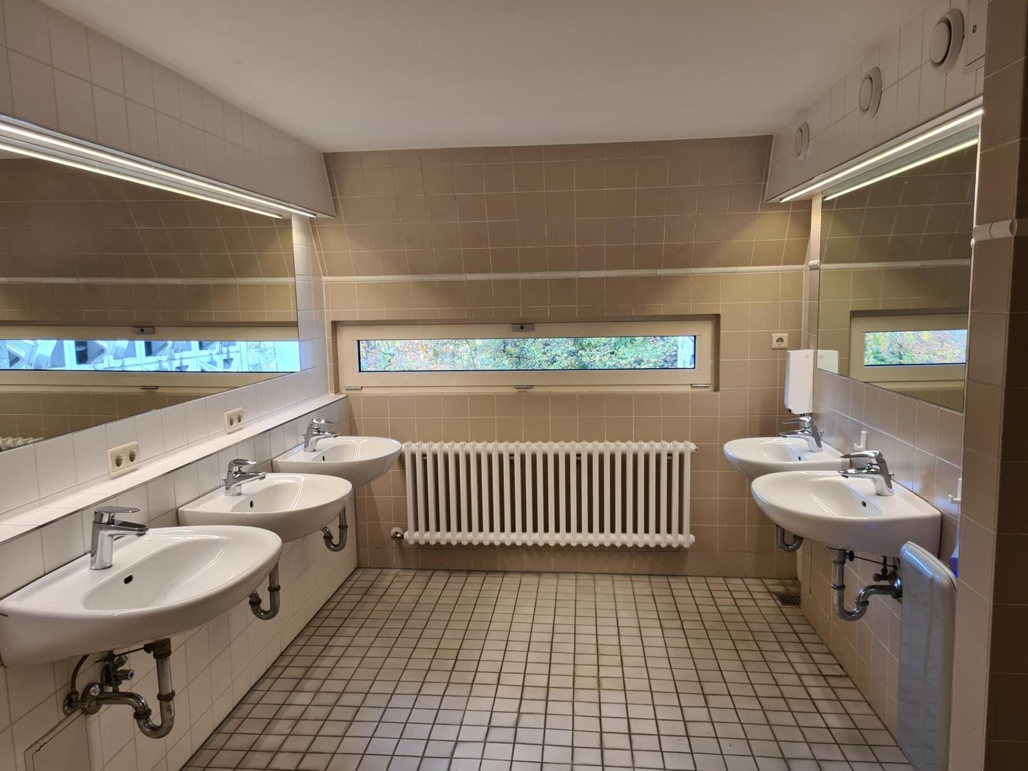 Jugendgaestehaus St.-Michaels-Heim Berlino Esterno foto