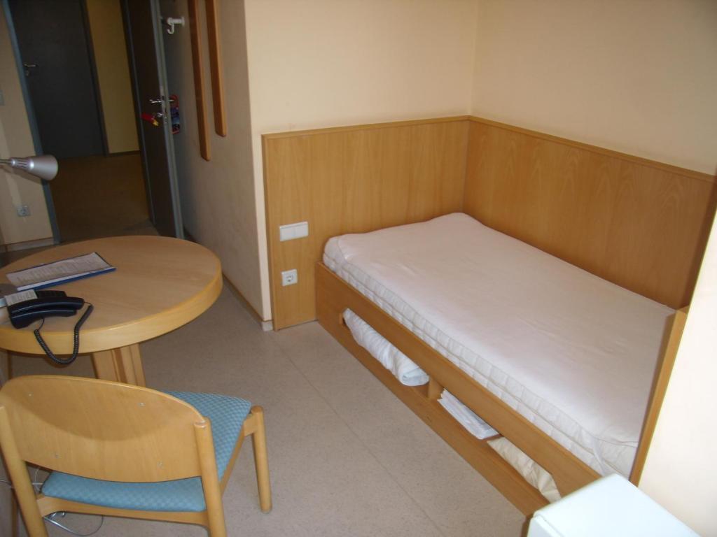 Jugendgaestehaus St.-Michaels-Heim Berlino Camera foto