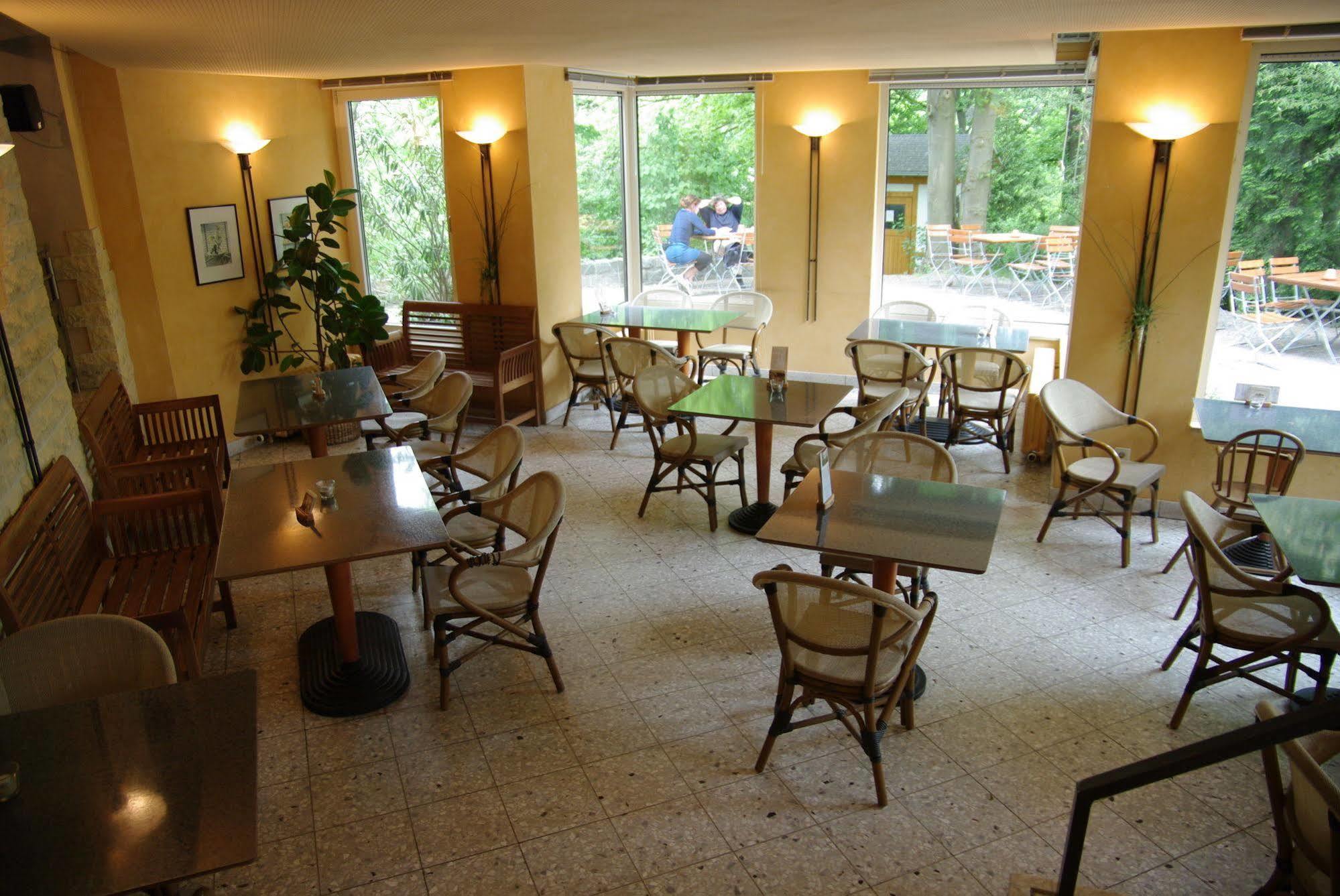 Jugendgaestehaus St.-Michaels-Heim Berlino Esterno foto